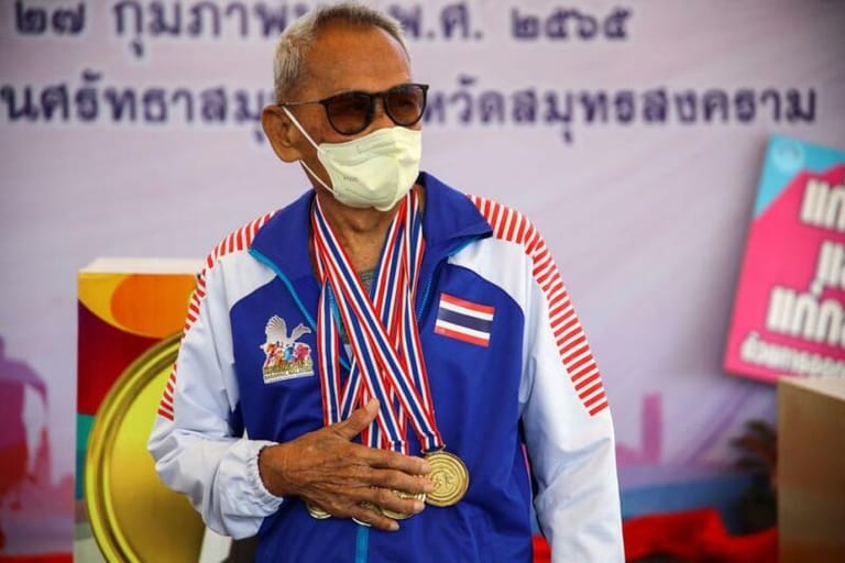 102-year-old Thai man breaks 100 meter record