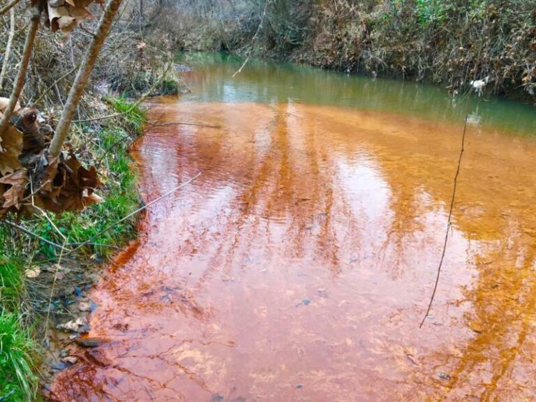US Not-For-Profit turns mining pollution into paint