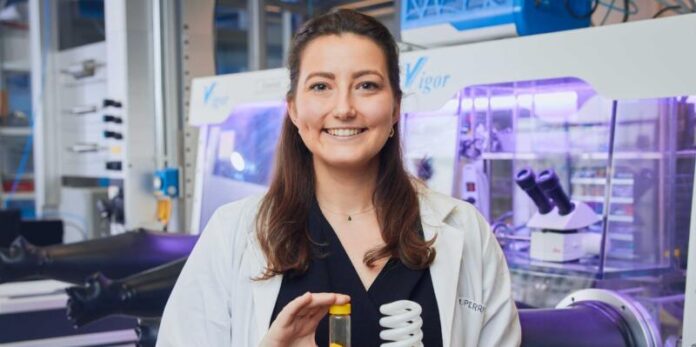 Photo of Dr Marie Perrin